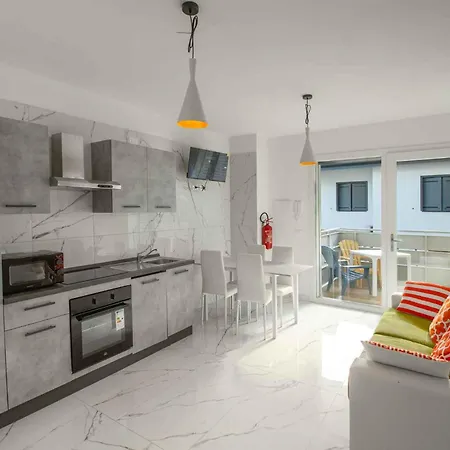With Pool In 54749 Bibione